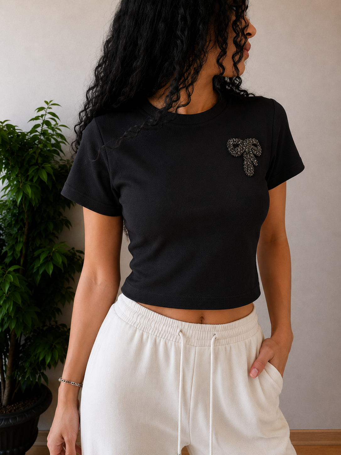 Günlük Taş Detaylı Crop