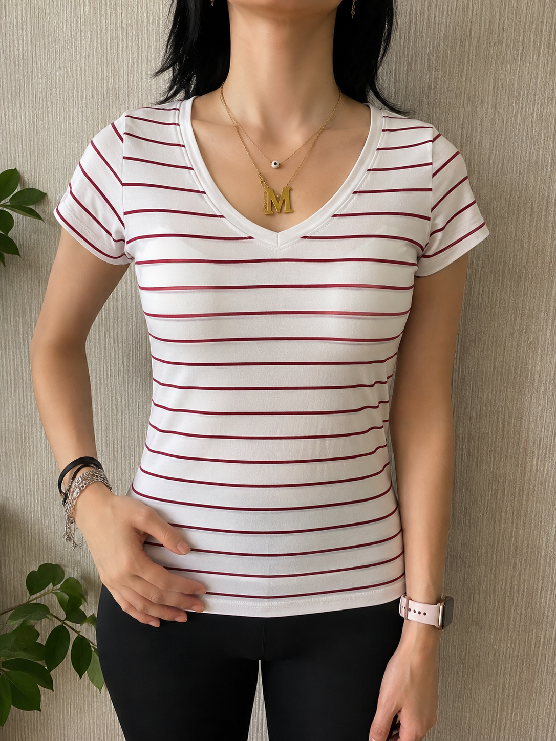 V Yaka Bordo Çizgili Basic Kadın T-Shirt